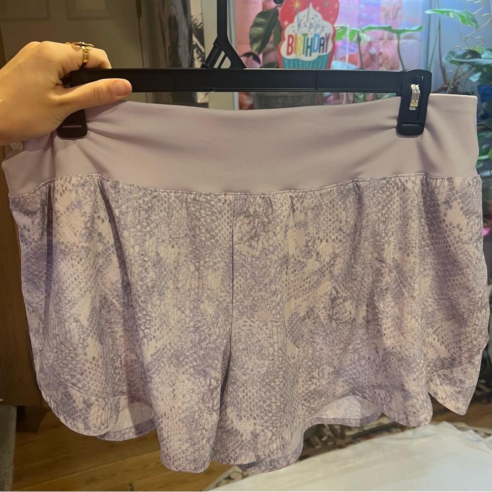 Avia Snakeskin Print Running Shorts With Back Zipper Pocket Lavender XL 16-18